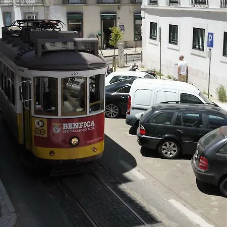 Vintage Near Chiado * Lisbona