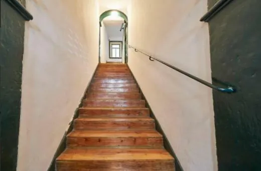 Vintage Near Chiado Lisboa