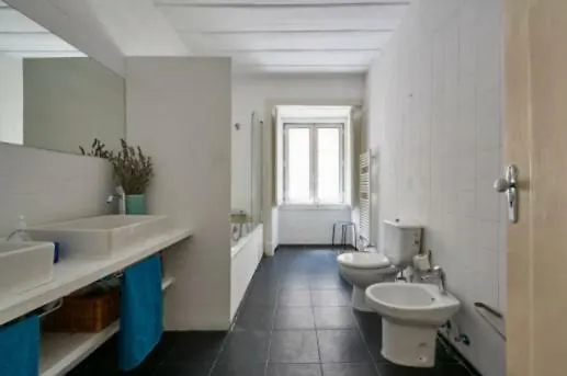 Vintage Near Chiado * Lisboa